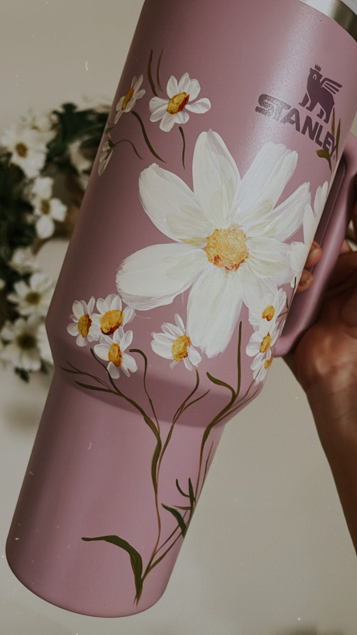 Hand Painted 40 oz Stanley Quencher - Lilac - Wild Daisies